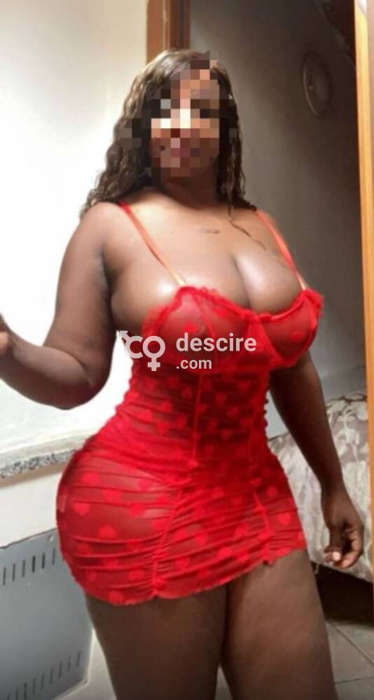 DE GROOTSTE BORSTEN VAN AMSTERDAM!!! - Amsterdam - Nederland