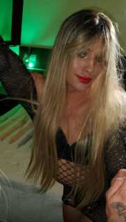 TRANS, VROUWELIJK EN HEEL SEXY!! - Tilburg - Nederland