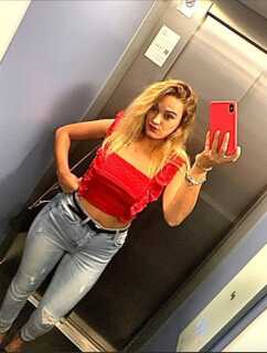 Liefdevolle blondine, klaar om je fantasieën te vervullen - Tilburg - Nederland